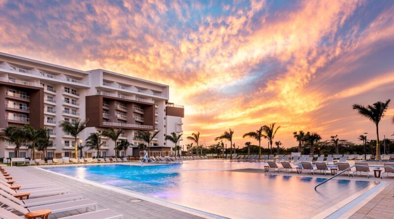 Vakantie boeken naar Embassy Suites by Hilton Aruba Resort op Aruba in 2026