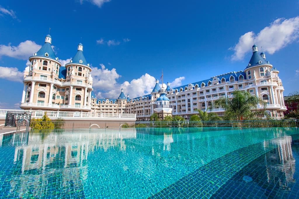 Hotel Haydarpasha Palace in Alanya